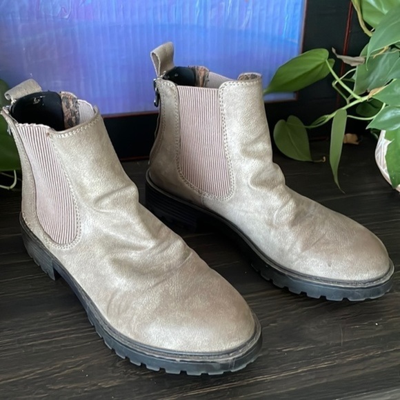 Blowfish gray booties - Picture 2 of 10